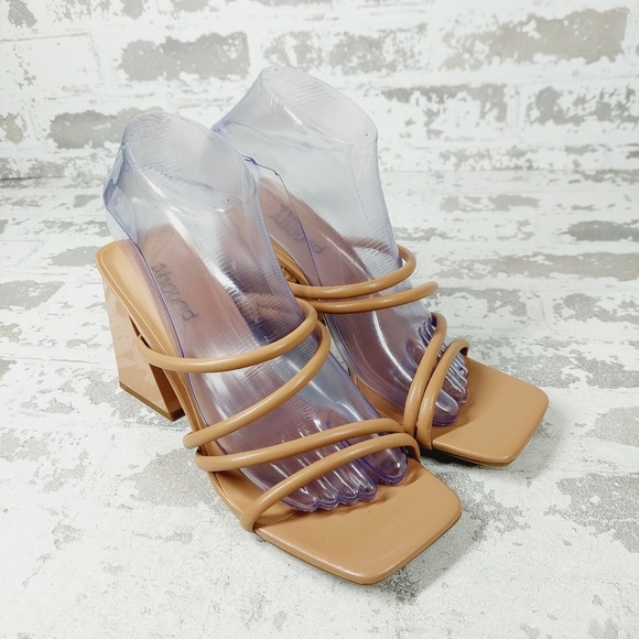 NEW Abound Austyn Tan Mocha Tubular Strap Block Heel Sandals E924 - Picture 4 of 12
